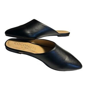Coconuts by Matisse Black Vegan Leather Flats Sz 6M